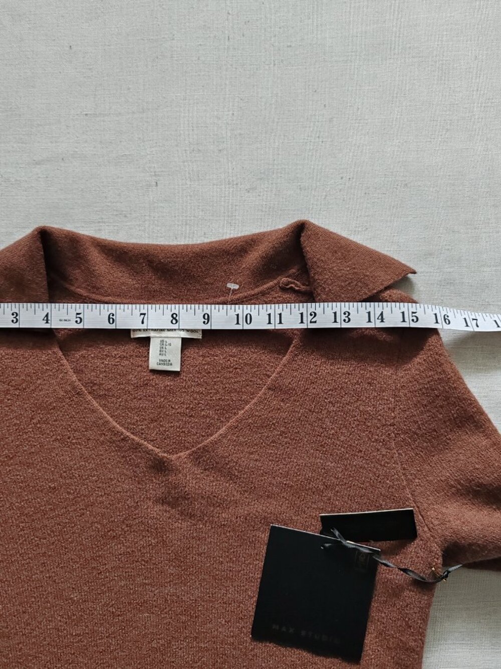 Max Studio Brown V-Neck Ribbed Sweater - Picture 9 of 10